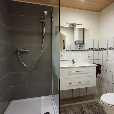 Glewitz Am Alten Faehrhaus * Garz (Rugen)