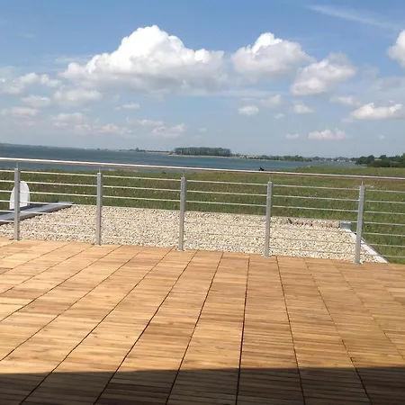 Glewitz Am Alten Faehrhaus