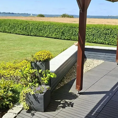 Glewitz Am Alten Faehrhaus 아파트 *