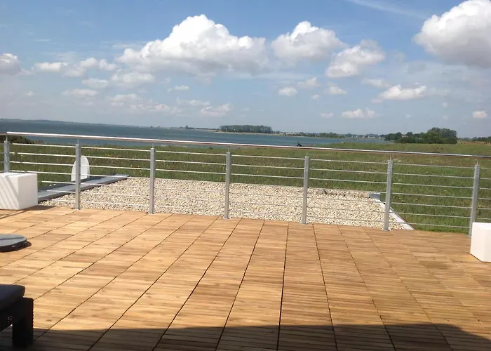 Glewitz Am Alten Faehrhaus