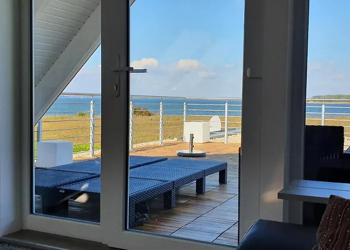 Glewitz Am Alten Faehrhaus *