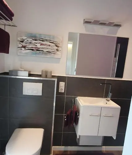 Glewitz Am Alten Faehrhaus Апартаменты