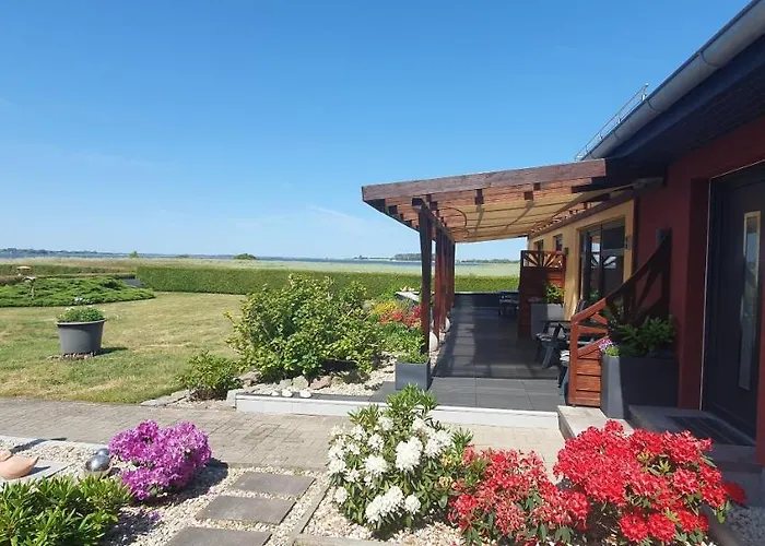 Glewitz Am Alten Faehrhaus Апартаменты Garz (Rugen)